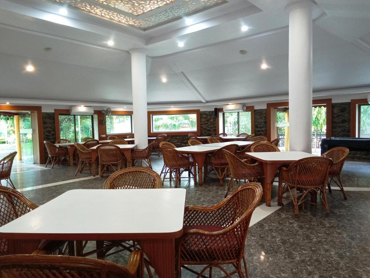 Ellora Heritage Resort Exterior photo