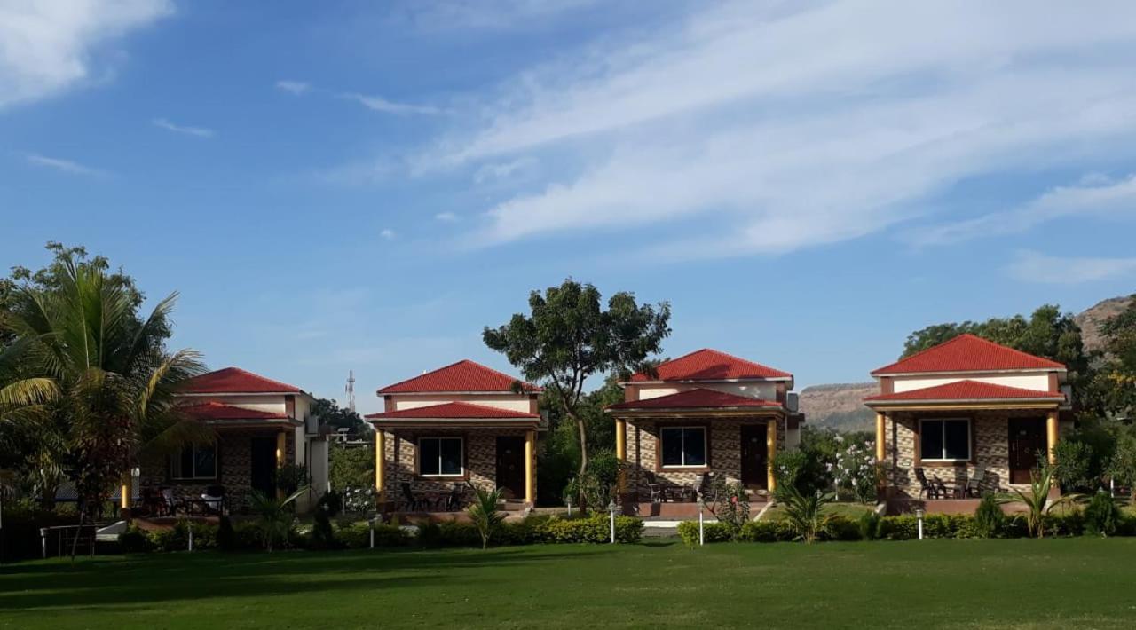 Ellora Heritage Resort Exterior photo