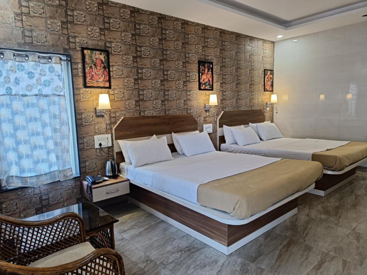 Ellora Heritage Resort Exterior photo