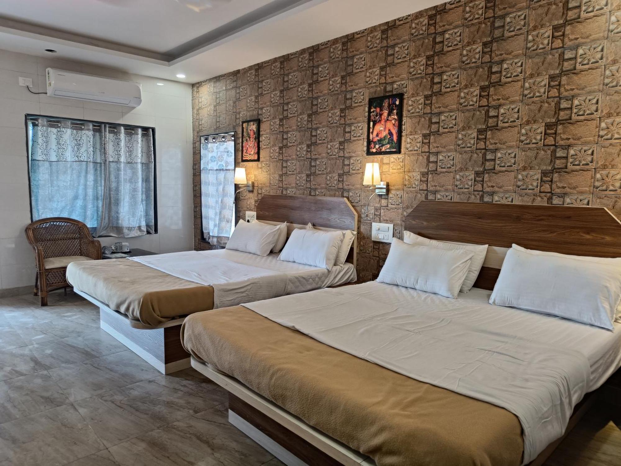Ellora Heritage Resort Exterior photo