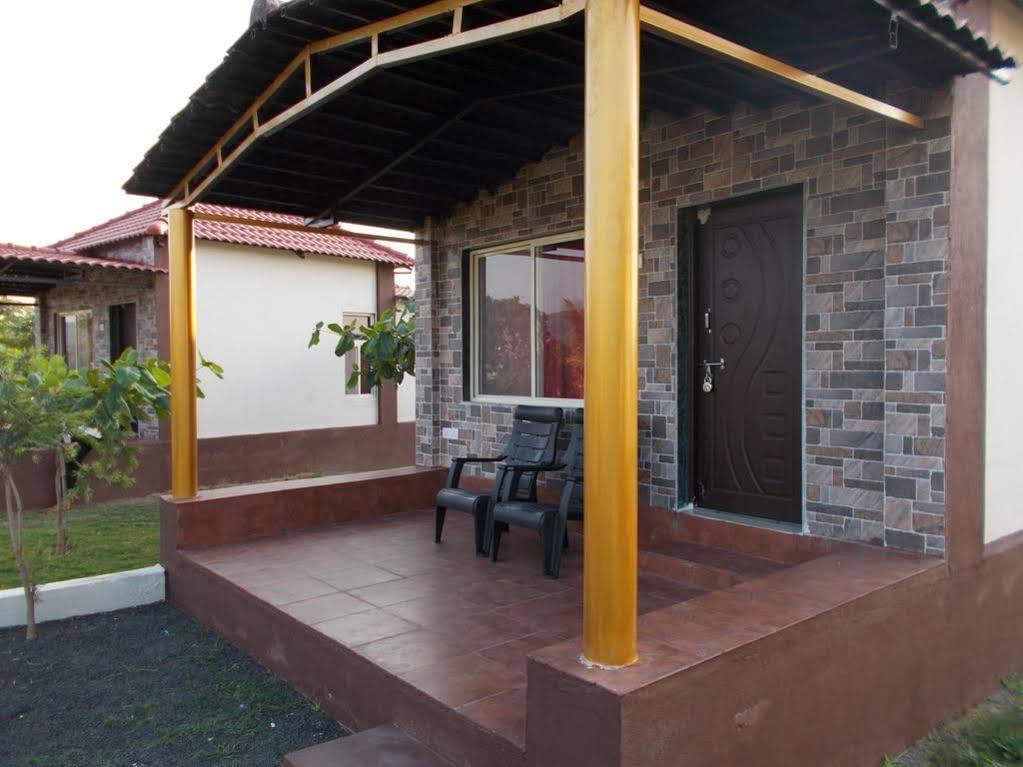 Ellora Heritage Resort Exterior photo